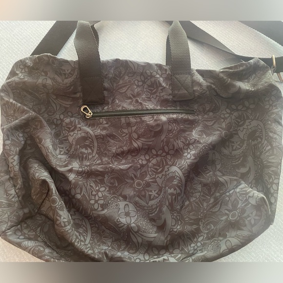 Sakroots Handbags - Sakroots Packable Duffle lightweight bag